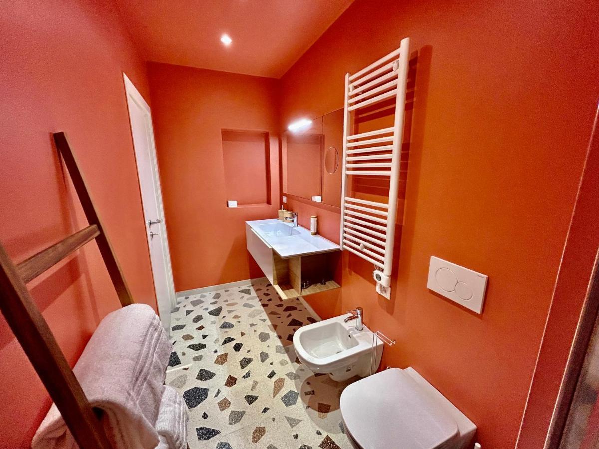 Farini Suites Wi-Fi Венеция Екстериор снимка