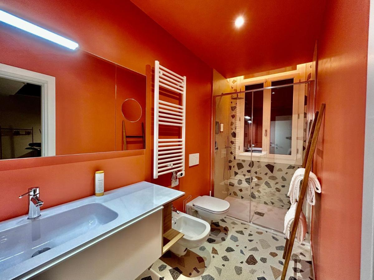 Farini Suites Wi-Fi Венеция Екстериор снимка