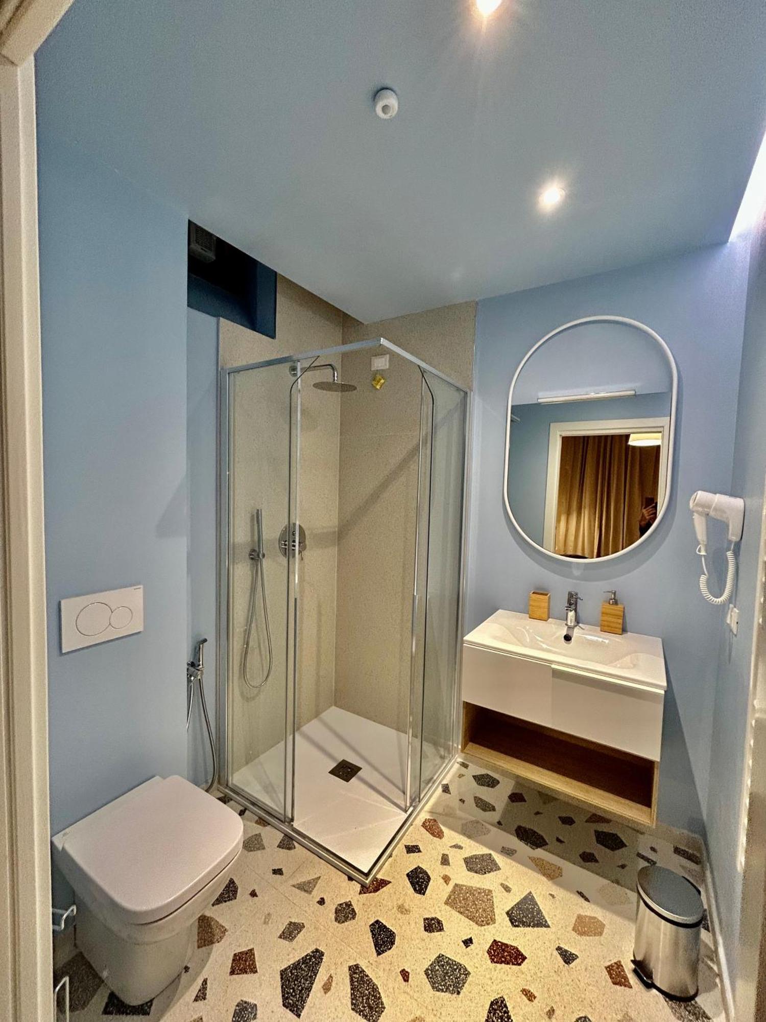 Farini Suites Wi-Fi Венеция Екстериор снимка